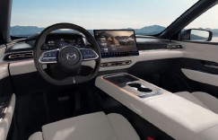 MAZDA EZ-6浅色内饰焕新：9.98万起重塑合资B级电车价值标杆